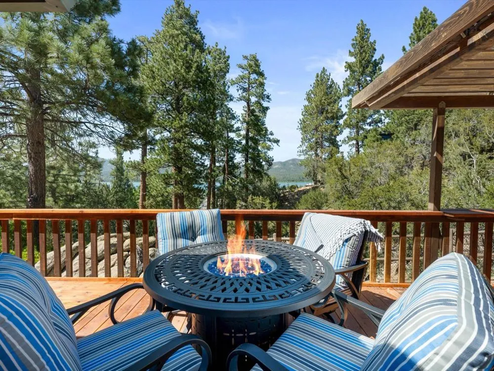 799 Paine Road Big Bear, CA 92315