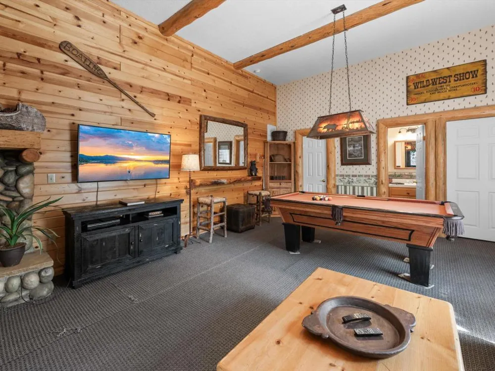 799 Paine Road Big Bear, CA 92315