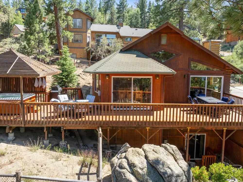 799 Paine Road Big Bear, CA 92315