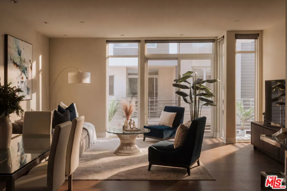 1400 Fuller Avenue #16 Los Angeles, CA 90046