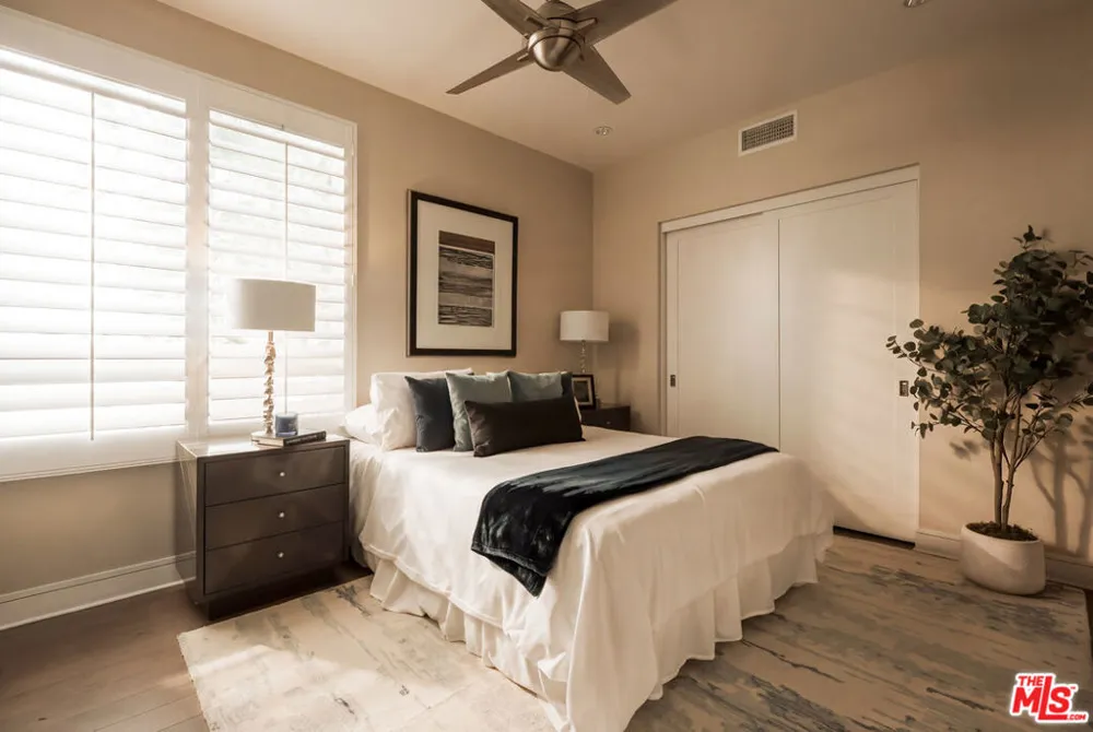 1400 Fuller Avenue #16 Los Angeles, CA 90046