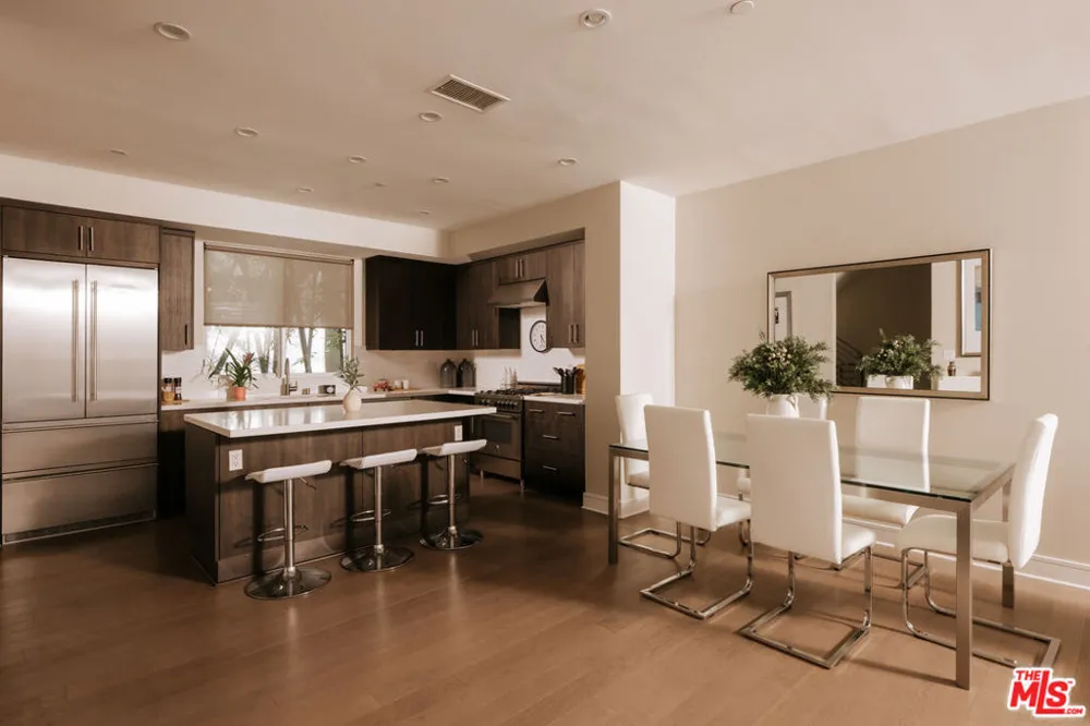 1400 Fuller Avenue #16 Los Angeles, CA 90046