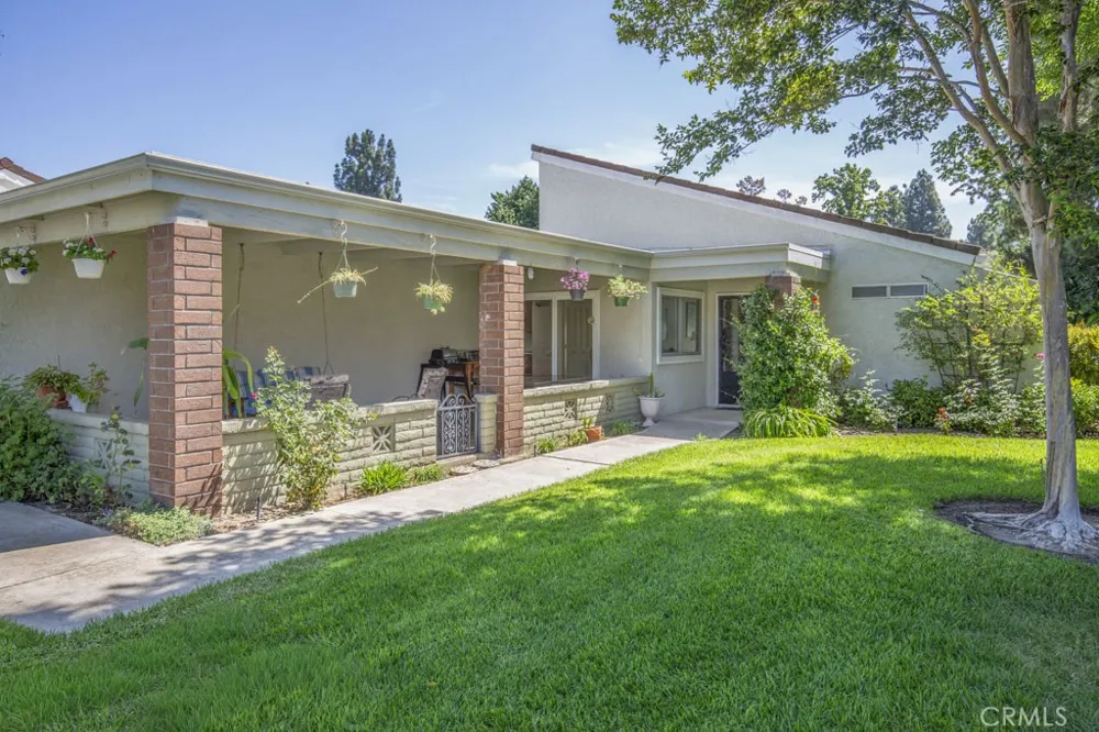 3402 Punta Alta #B Laguna Woods, CA 92637