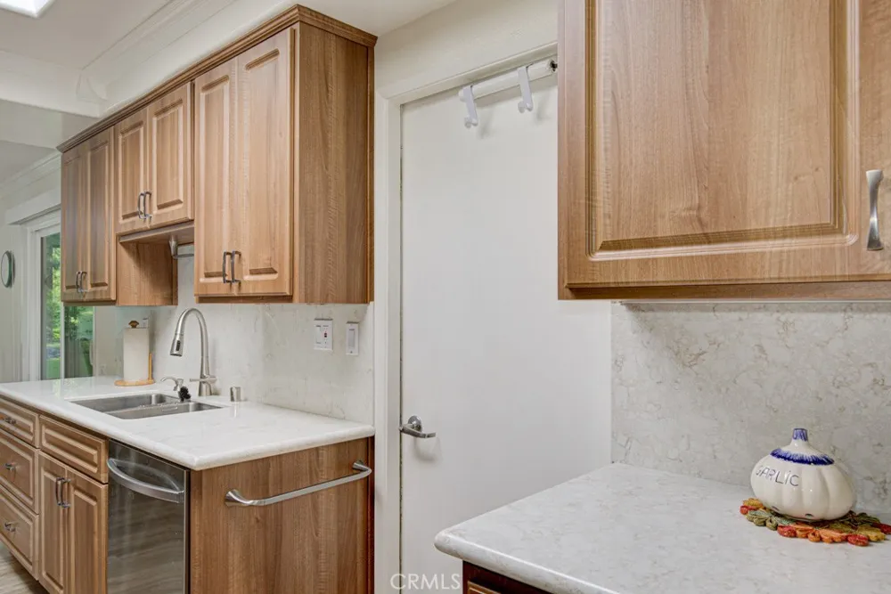 3402 Punta Alta #B Laguna Woods, CA 92637