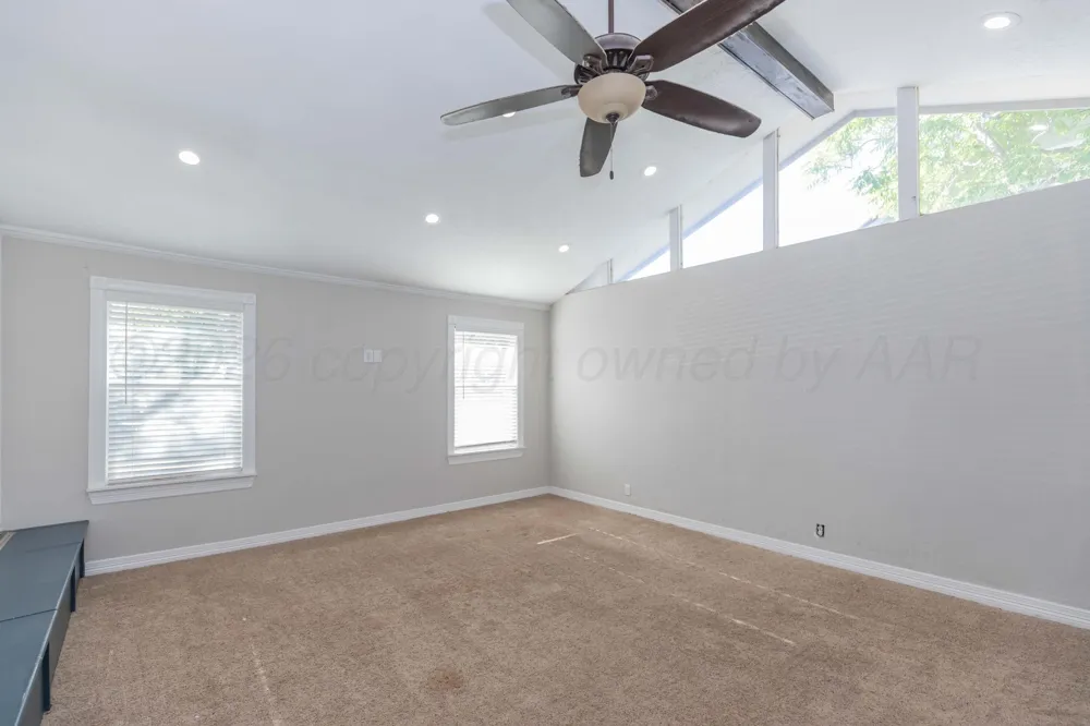 1947 Grape Street Pampa, TX 79065