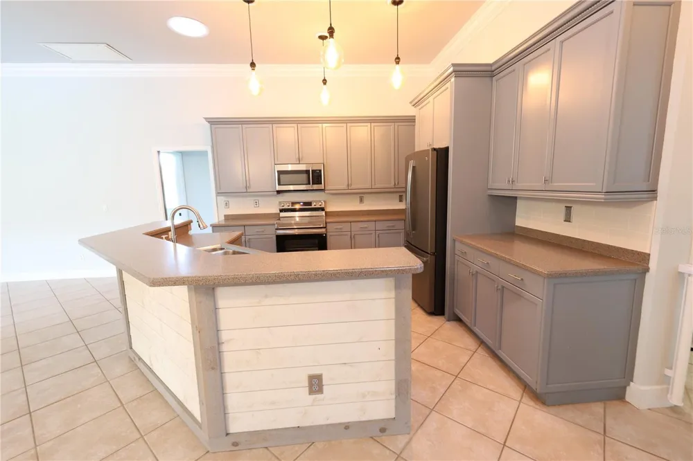 9826 WEATHER STONE PLACE Fort Myers, FL 33913