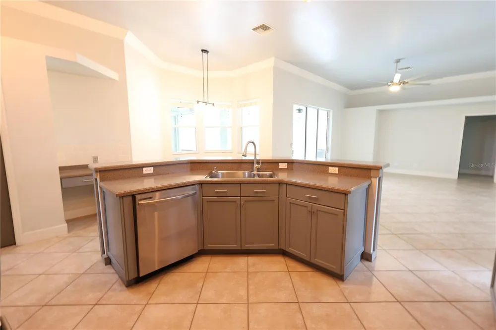9826 WEATHER STONE PLACE Fort Myers, FL 33913