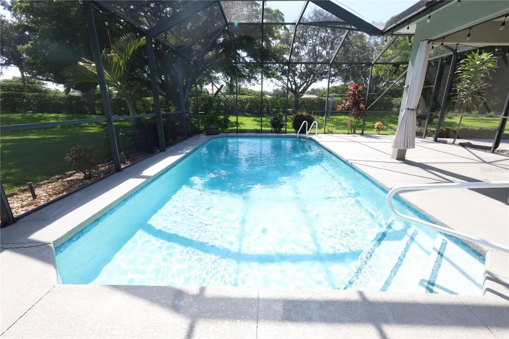 9826 WEATHER STONE PLACE Fort Myers, FL 33913