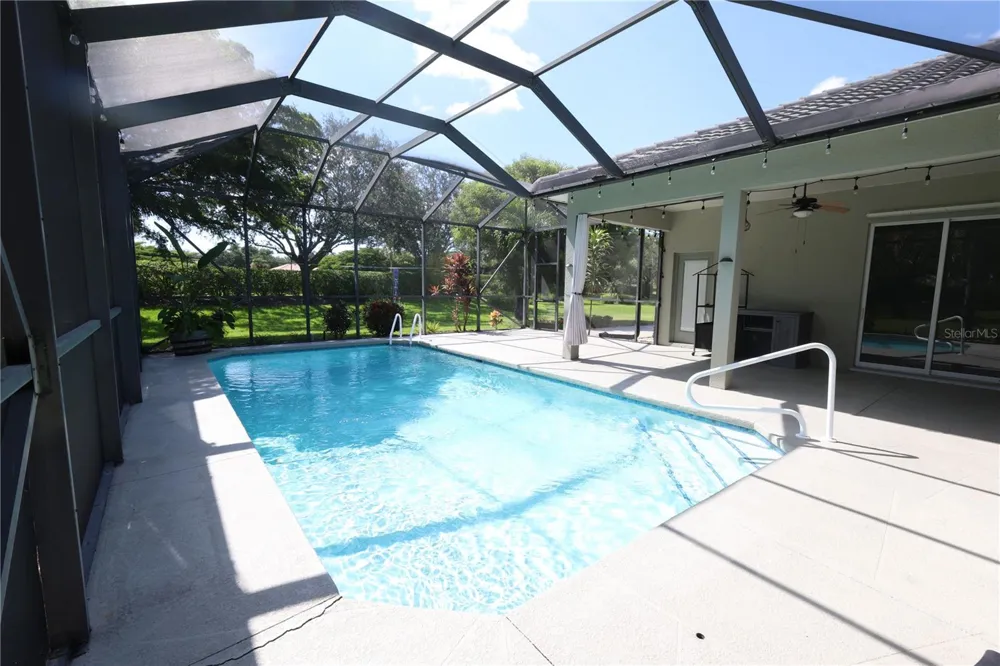 9826 WEATHER STONE PLACE Fort Myers, FL 33913