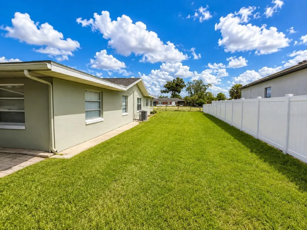 5039 OLD CHENEY HIGHWAY #B Orlando, FL 32807