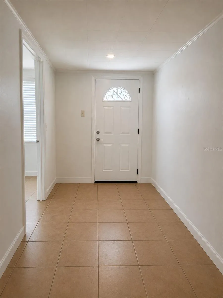 5039 OLD CHENEY HIGHWAY #B Orlando, FL 32807