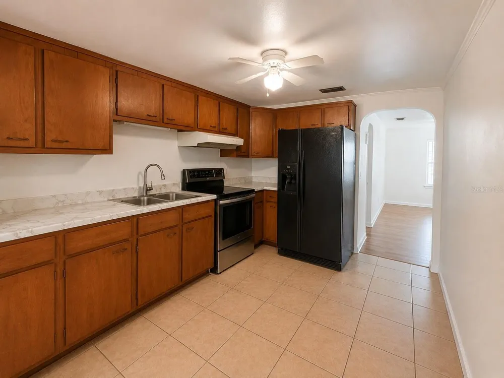 5039 OLD CHENEY HIGHWAY #B Orlando, FL 32807
