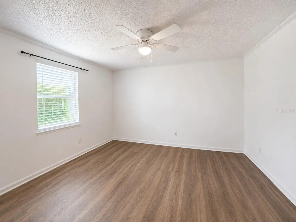 5039 OLD CHENEY HIGHWAY #B Orlando, FL 32807