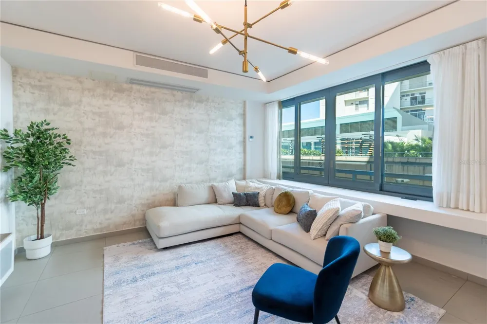 1511 PONCE DE LEON #821 San Juan, PR 00909