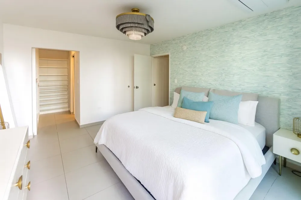 1511 PONCE DE LEON #821 San Juan, PR 00909