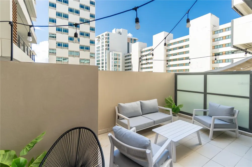 1511 PONCE DE LEON #821 San Juan, PR 00909