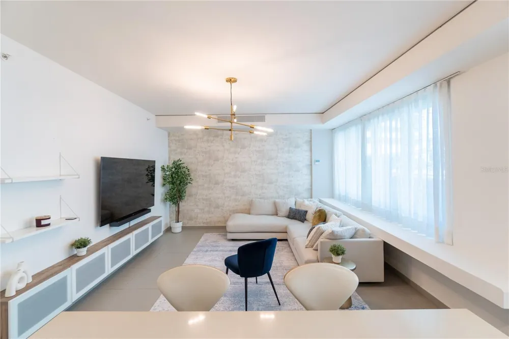 1511 PONCE DE LEON #821 San Juan, PR 00909