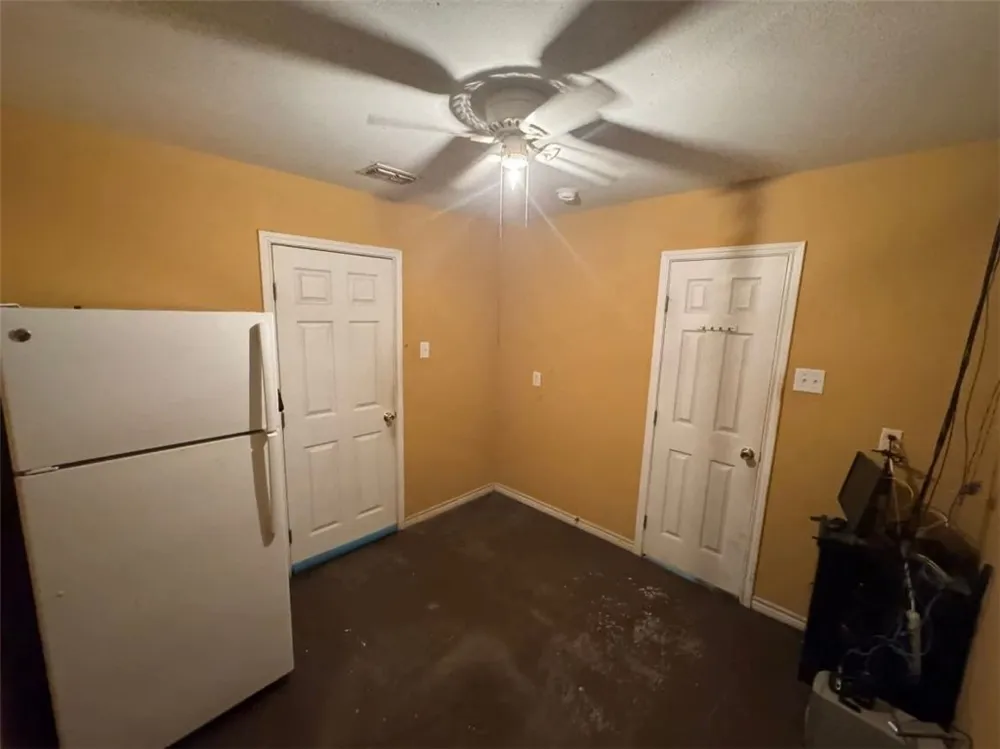 116 E Main Street Bishop, TX 78343