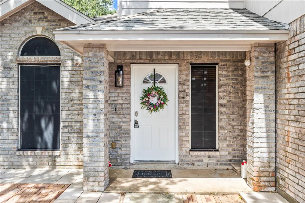 7609 Timber Crest Drive Corpus Christi, TX 78413