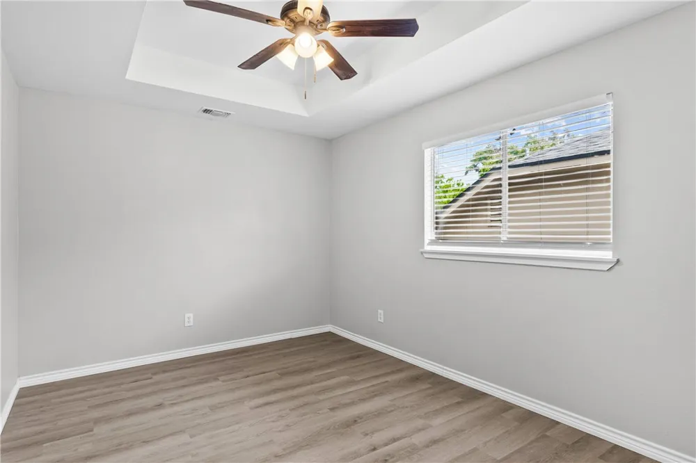 7609 Timber Crest Drive Corpus Christi, TX 78413