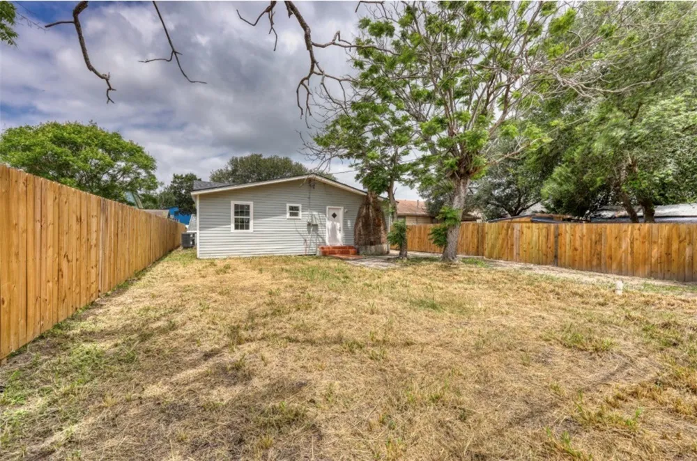 1138 Golla Drive Corpus Christi, TX 78407
