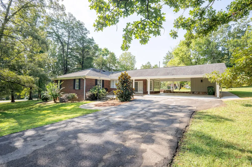 13857 Main Street Trenton, GA 30752