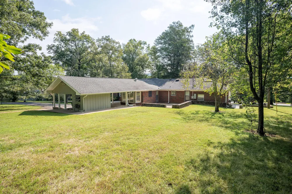 13857 Main Street Trenton, GA 30752