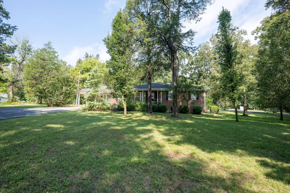 13857 Main Street Trenton, GA 30752