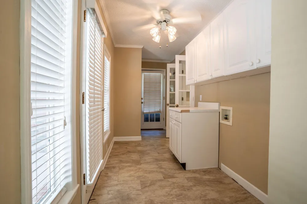 13857 Main Street Trenton, GA 30752