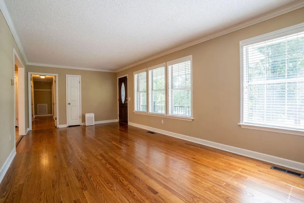 13857 Main Street Trenton, GA 30752