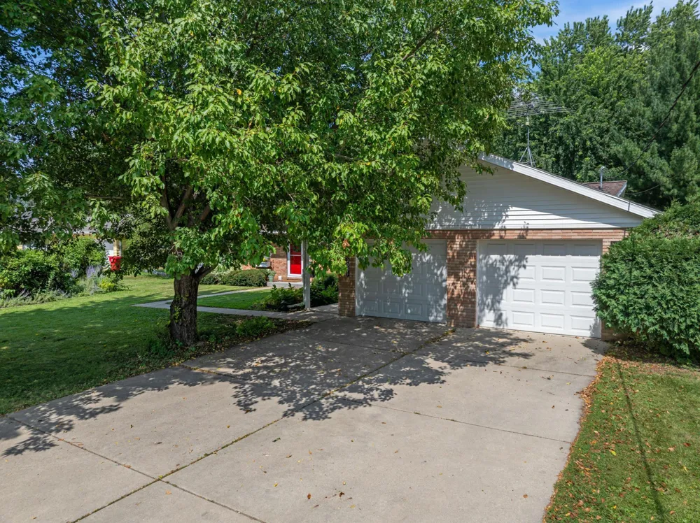 2035 19th Street NW Rochester, MN 55901