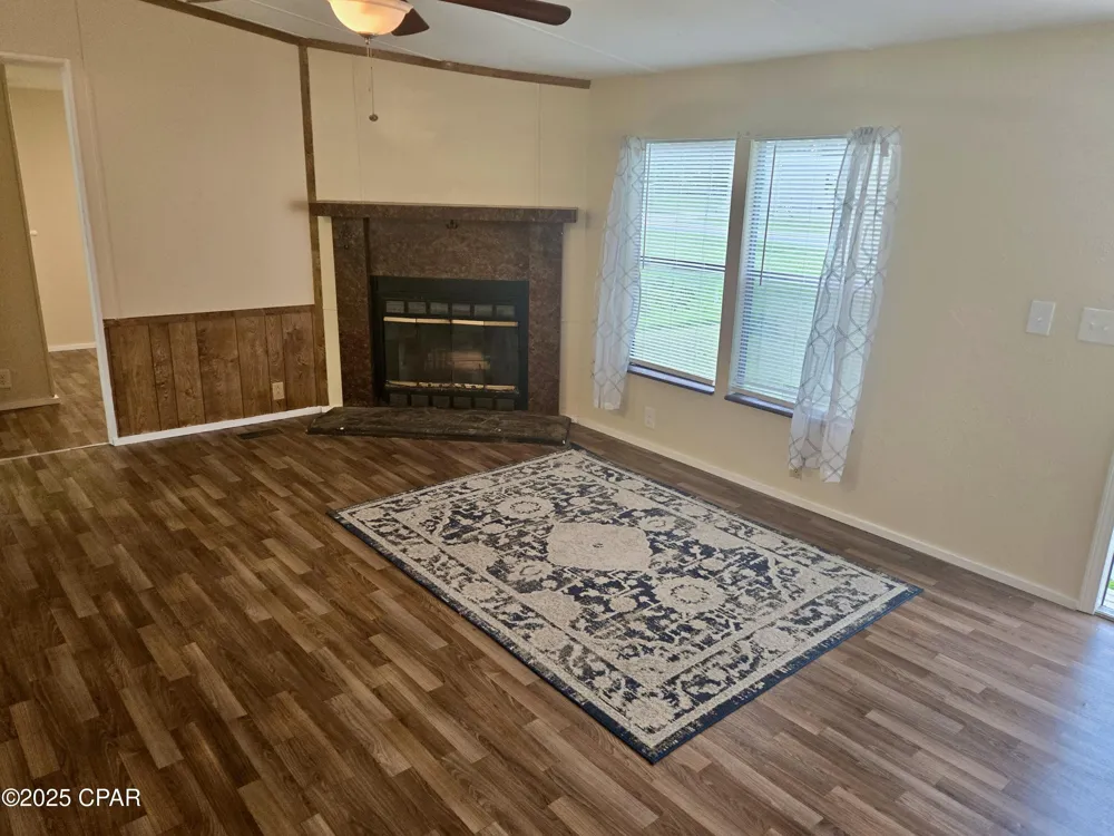 1614 2nd Street Panama City, FL 32409