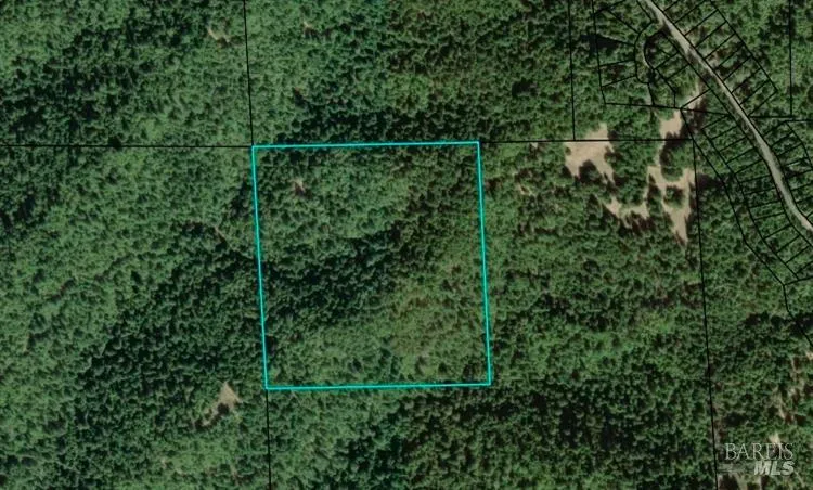 27048 Ridge Road Willits, CA 95490