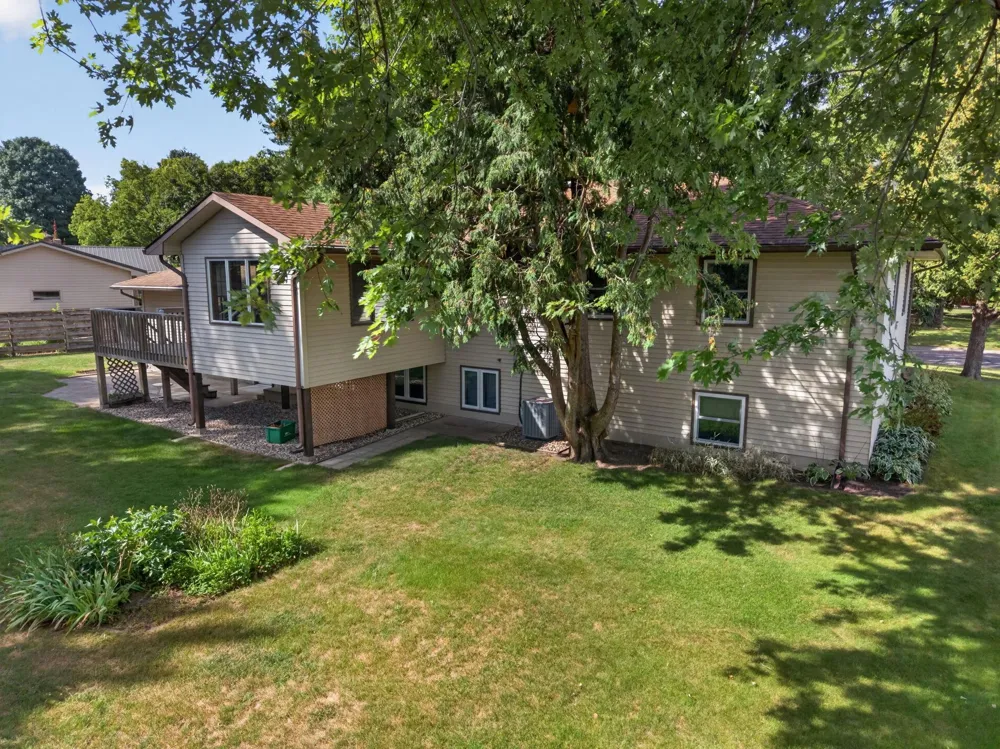 408 Sunrise Drive Litchfield, MN 55355