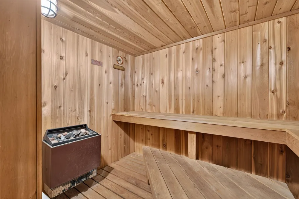 408 Sunrise Drive Litchfield, MN 55355