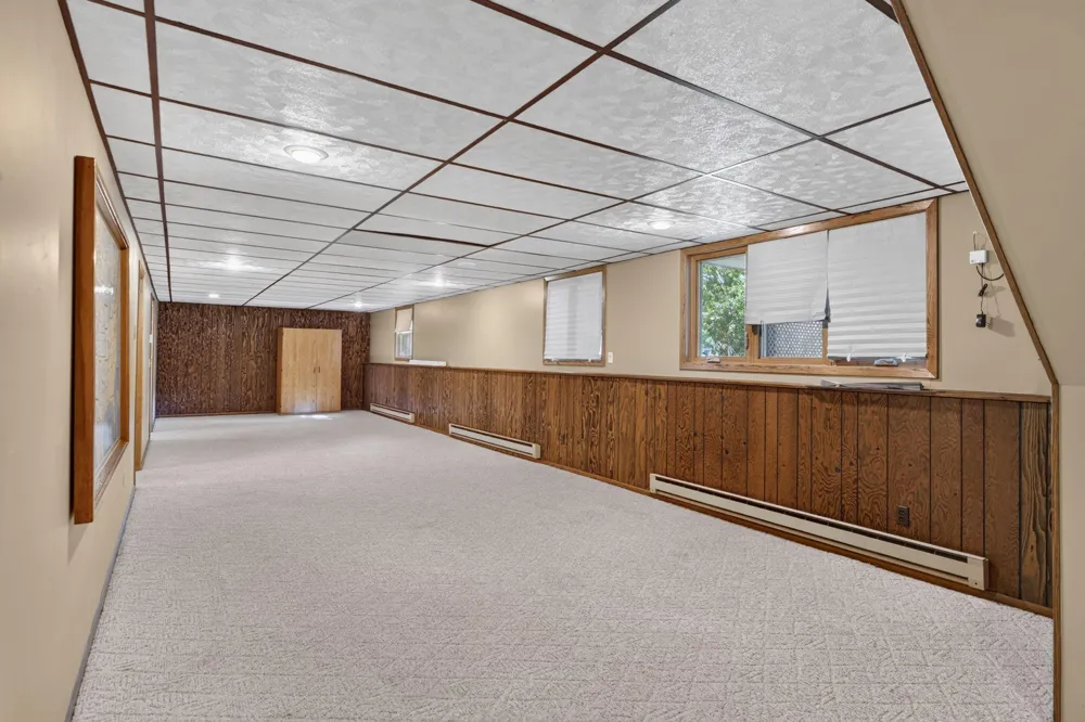 408 Sunrise Drive Litchfield, MN 55355