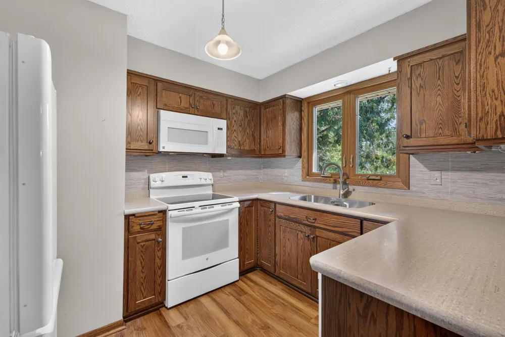 408 Sunrise Drive Litchfield, MN 55355