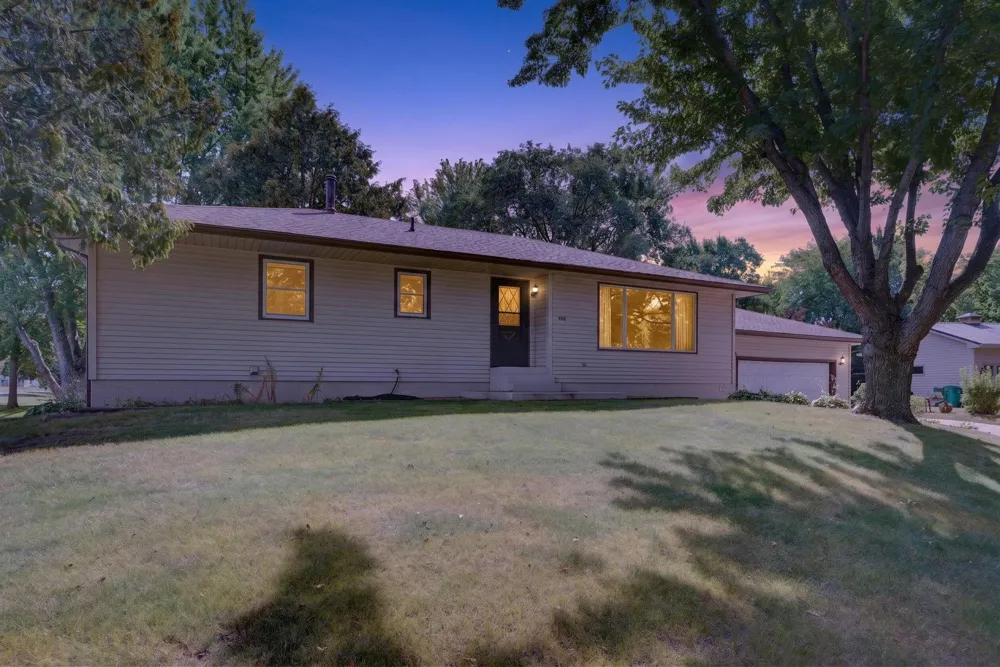 408 Sunrise Drive Litchfield, MN 55355