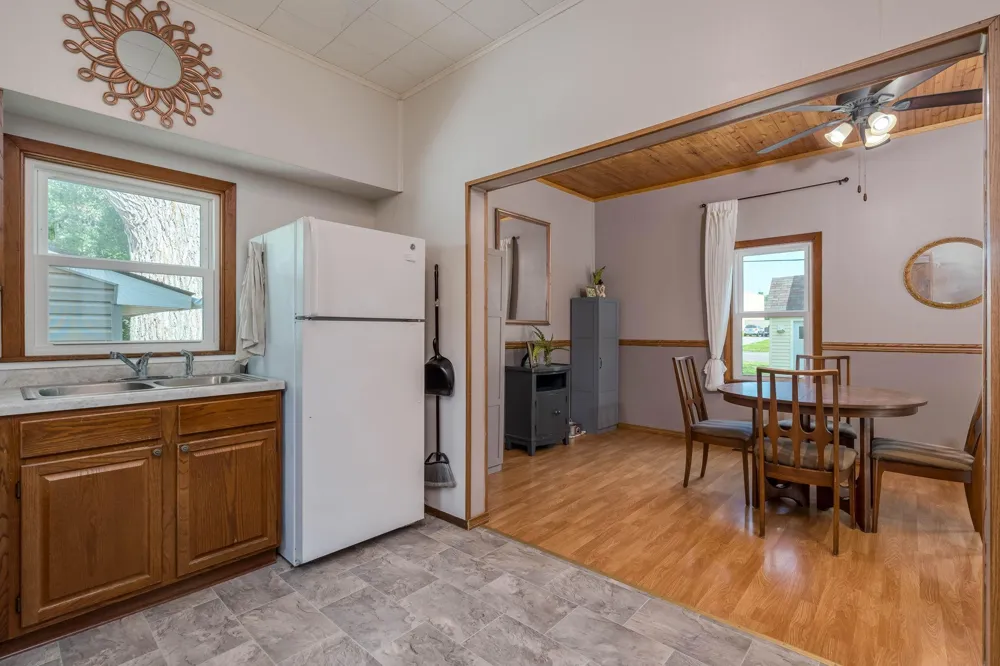 1041 Quincy Street North Mankato, MN 56003