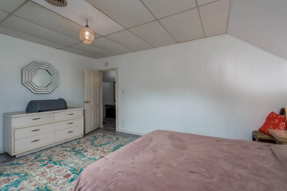 1041 Quincy Street North Mankato, MN 56003