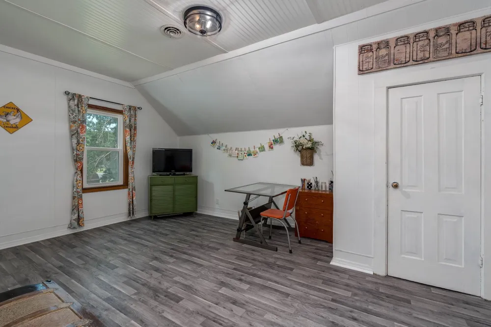 1041 Quincy Street North Mankato, MN 56003