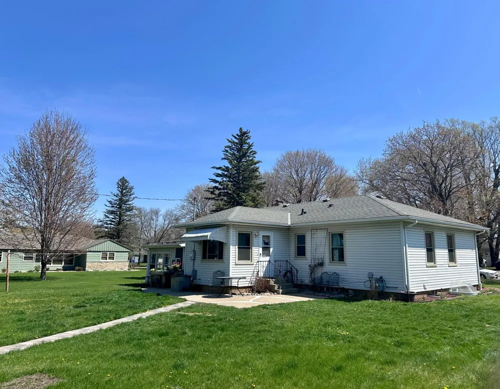 2934 Oak Avenue Slayton, MN 56172