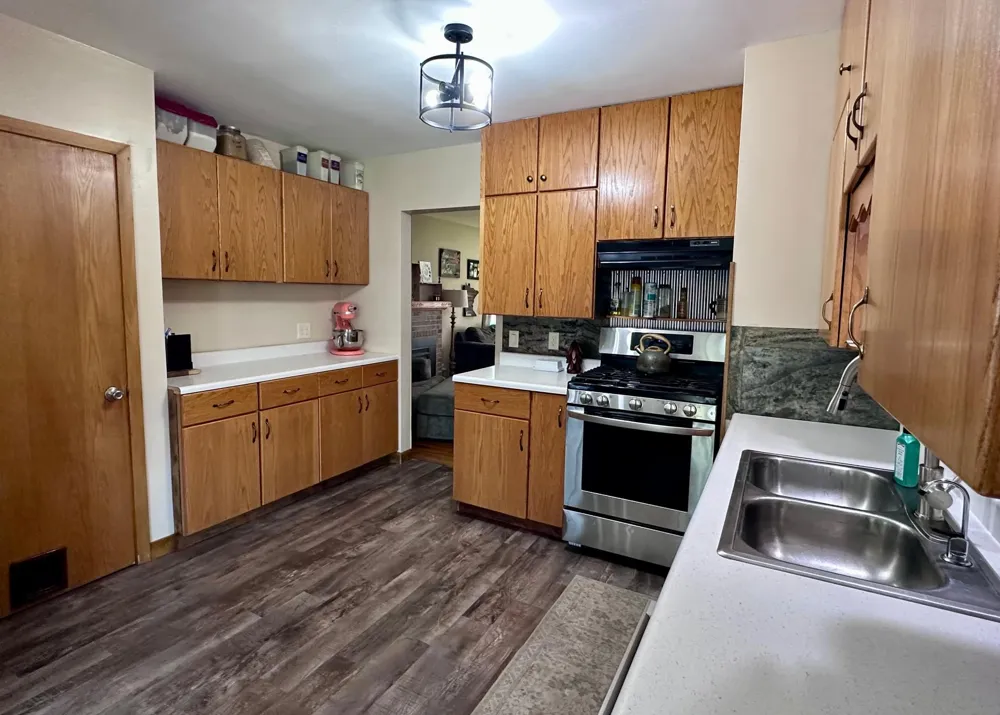 2934 Oak Avenue Slayton, MN 56172