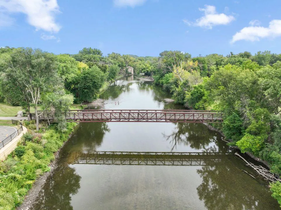 874 Stoneridge Parkway Dundas, MN 55019