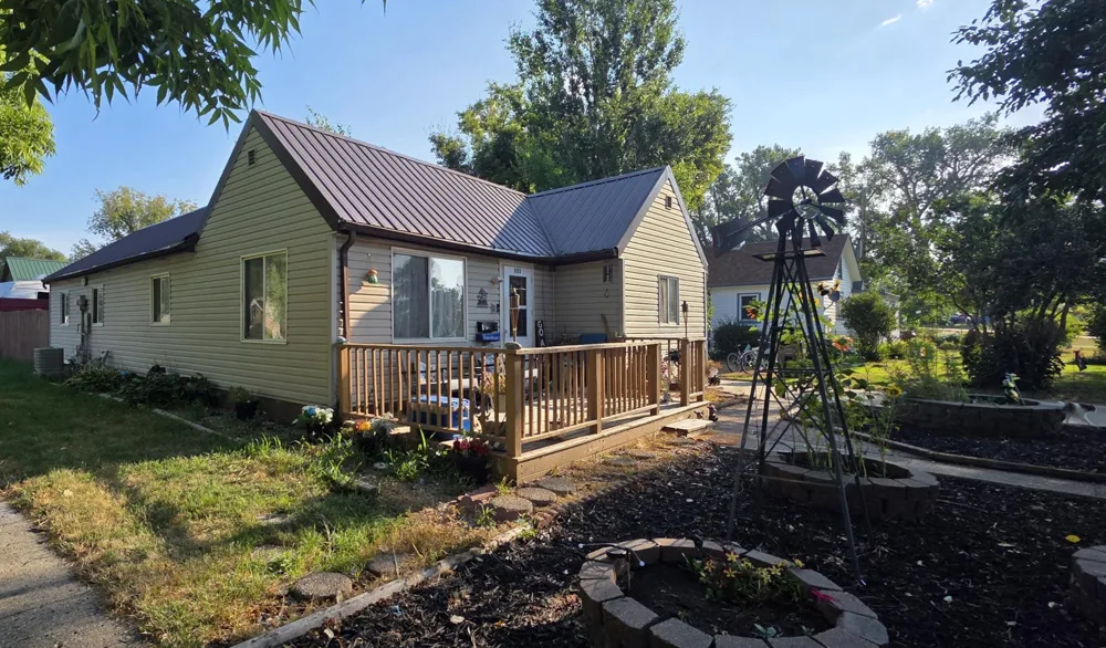 805 4th Street NE Valley City, ND 58072