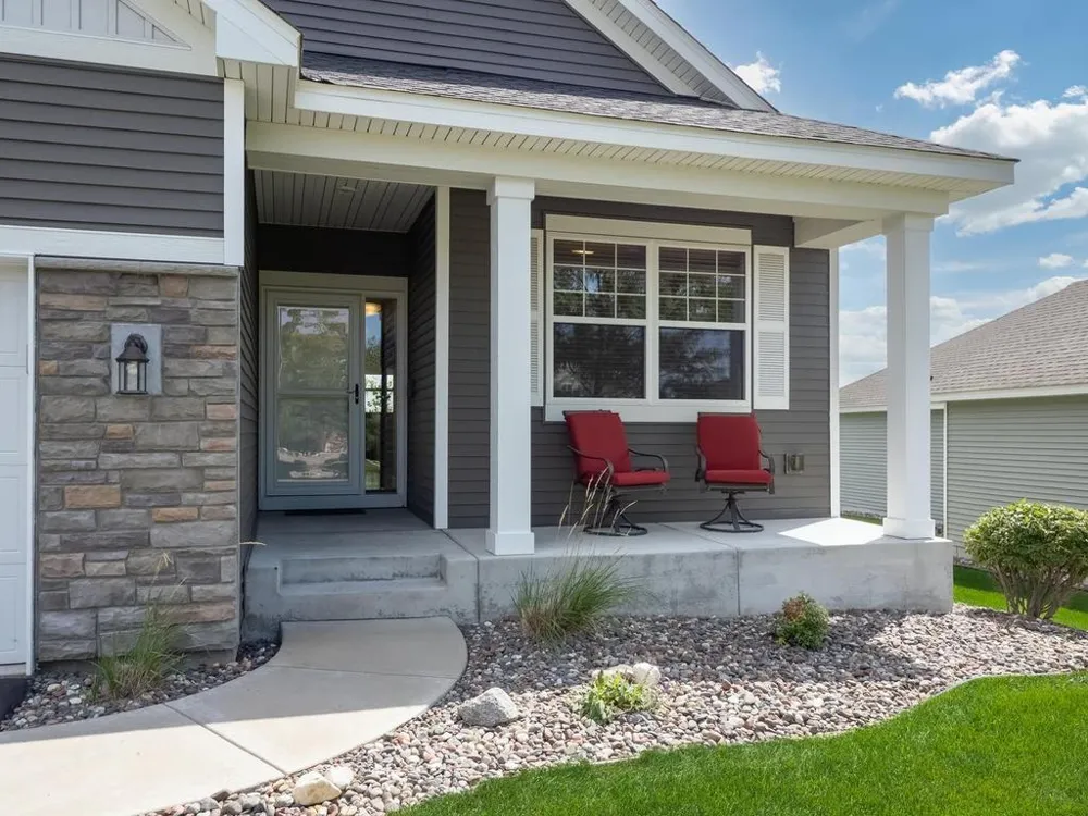 11516 Brookview Drive Maple Grove, MN 55311