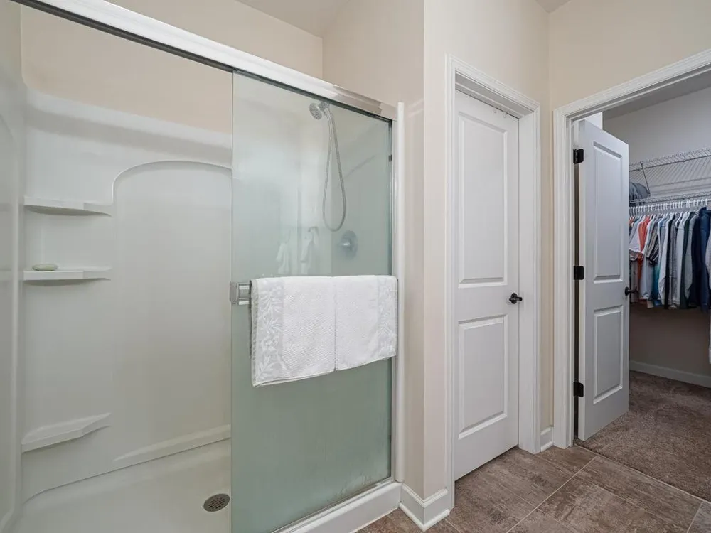 11516 Brookview Drive Maple Grove, MN 55311