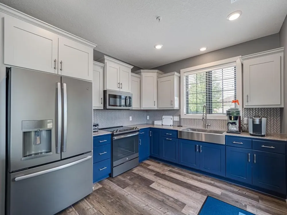 11516 Brookview Drive Maple Grove, MN 55311