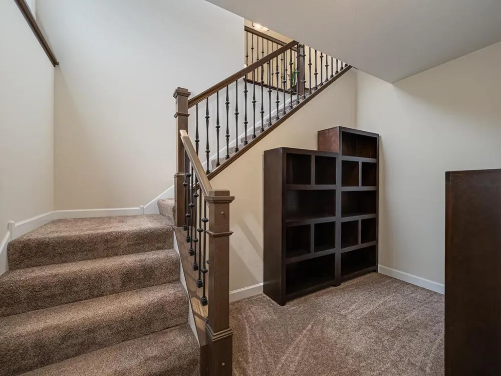 11516 Brookview Drive Maple Grove, MN 55311