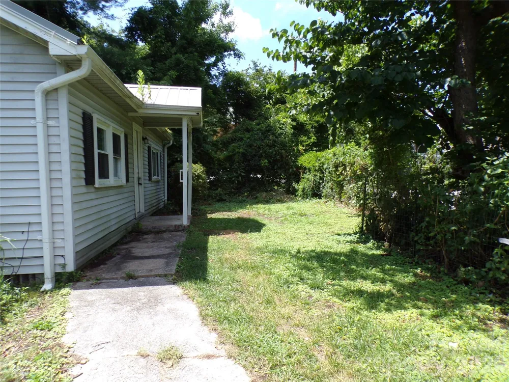 2131 Somerset Drive #441 Hendersonville, NC 28791